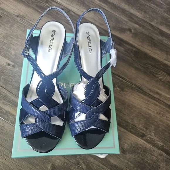 Marbella Navy Strappy Heels Women's Size 11M‎ Open Toe Buckle