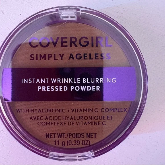 COVERGIRL NEW Simply Ageless Pressed Powder - #275 Soft Sable