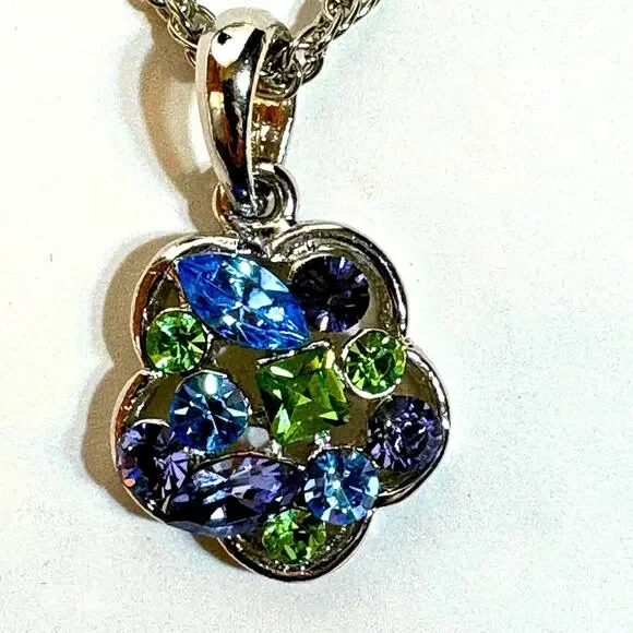 Flower Rhinestone Pendant Necklace Silver Tone Purple Green Blue 17.5