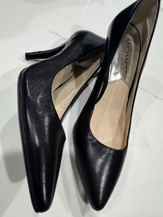 Michael Kors Black Leather Pointed Toe Stiletto Pumps