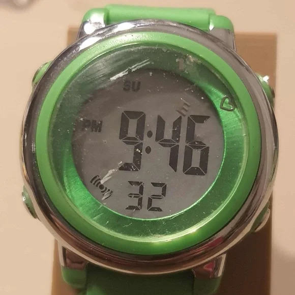🦋10/$20🦋 Skmei Silver/Green Digital Alarm Chrono Women's Watch