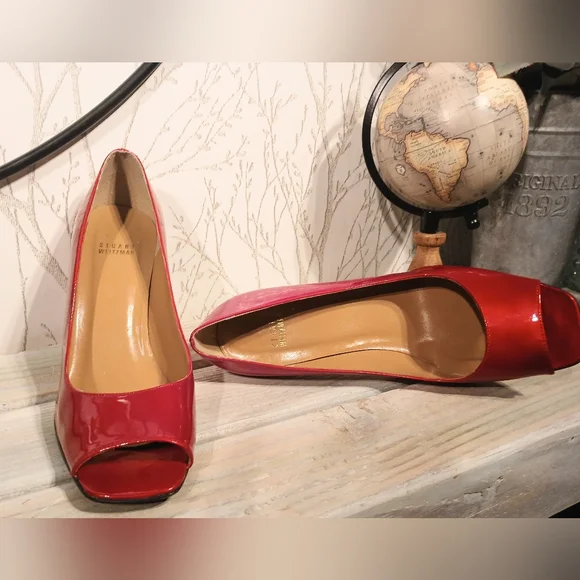 Vintage Y2K Stuart Weitzman Red Patent Leather High Heels.