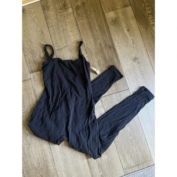 NWT Skims Fits Everybody One Piece Tank Catsuit Onyx Size Medium 3986