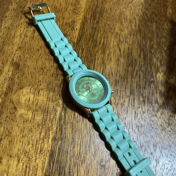 Geneva Platinum Women's Watch - Mint Green Silicone Strap - Needs Battery