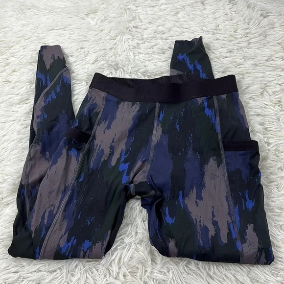 Lululemon Take The Moment Tight 25