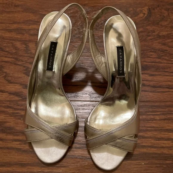 CAPARROS METALLIC Gold SPECIAL OCCASION FORMAL HEELS