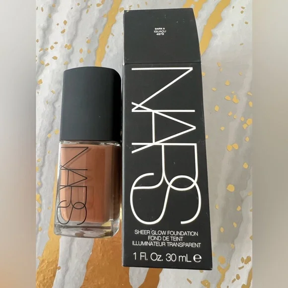 NARS sheer glow foundation IGUACU DARK 3 4879 brand new with box