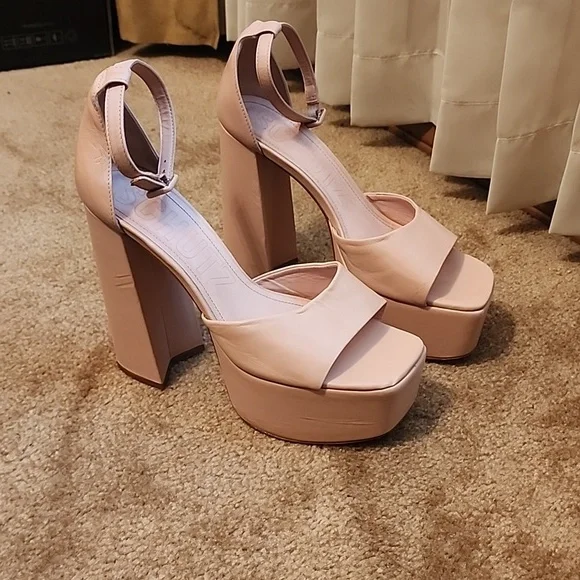 SCHUTZ Lenne Nappa Leather Platform Heels Color Sweet Rose Size 9.5