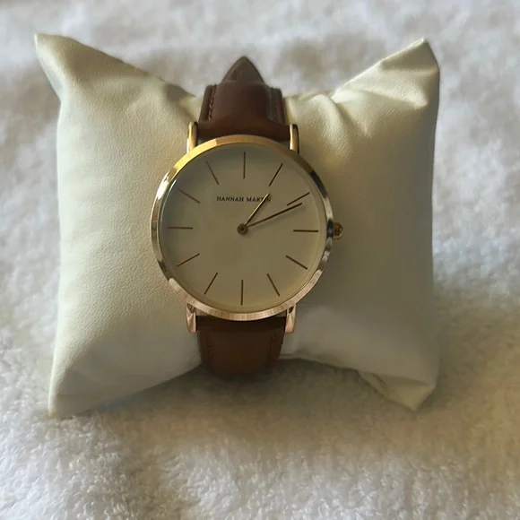 Women’s Brown Leather Watch