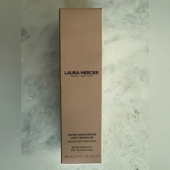 Laura Mercier Tinted Moisturizer Light Revealer - Cream Shade Bisque