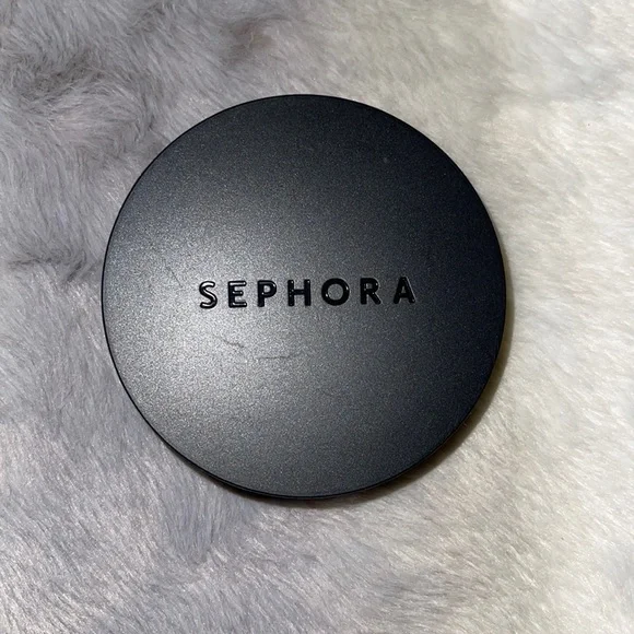 SEPHORA Matte Perfection Powder Foundation