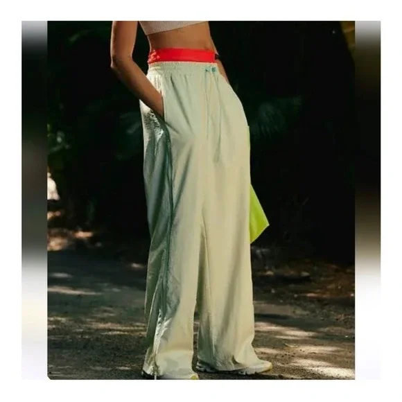 Free People Movement Prime Time‎ Pants Light Green Sz XL NWOT