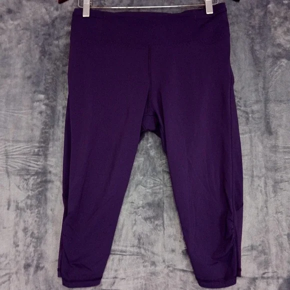 Lululemon Athletica Pants Womens 10 Purple‎ Capri Running Zip Pocket Reflective