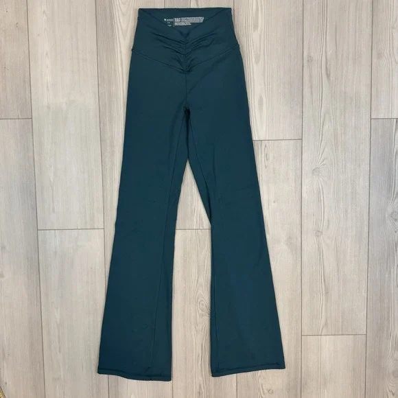 Victoria's Secret ON POINT Athletic Leggings Teal LIVE Flare Pants XS Ruched