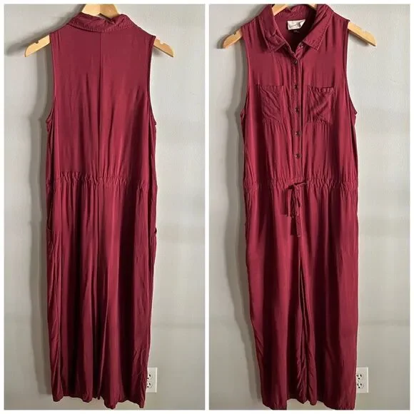 Universal Thread Burgundy Jumpsuit Wide Leg Sleeveless Button Front S