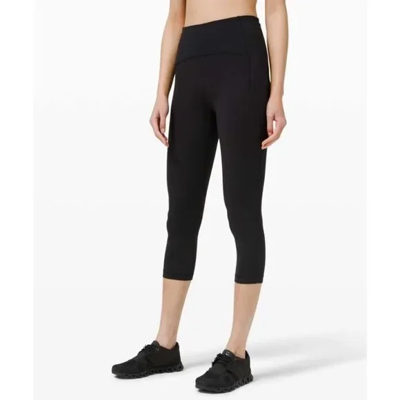Lululemon Swift Speed High-Rise‎ Crop 21