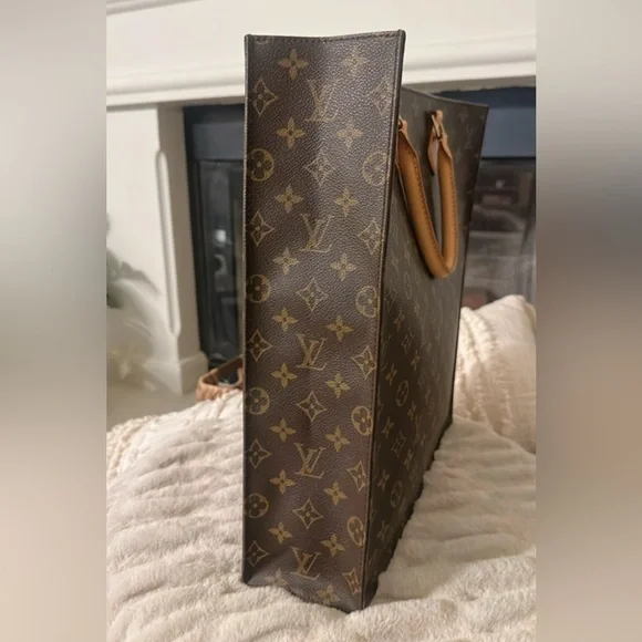 Authentic LOUIS VUITTON Damier Ebene Venice Plat.