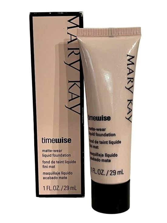 Mary Kay Timewise Matte Wear Liquid Foundation Ivory 2 NEW 1oz