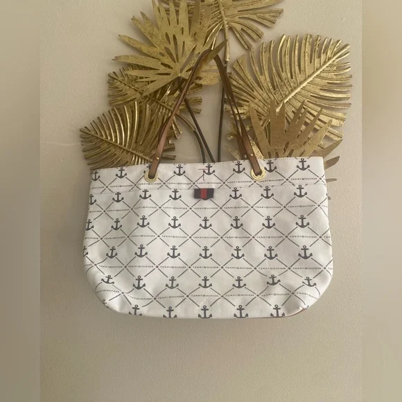 Tommy Hilfiger White and Black Anchor Tote