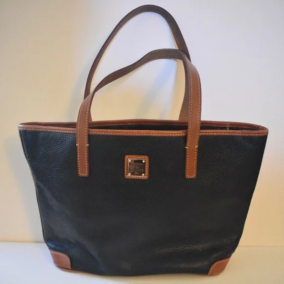 Dooney & Bourke Black Pebble Grain Charleston Tote Weekday Bag GUC