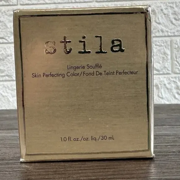 Stila Lingerie Souffle Skin Perfecting Color Water-based Mousse Foundation 30 ml