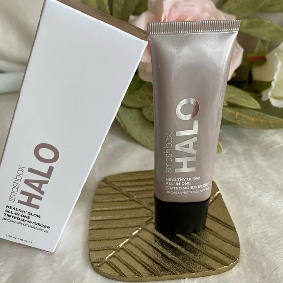 Smashbox Halo Tinted Moisturizer - DARK