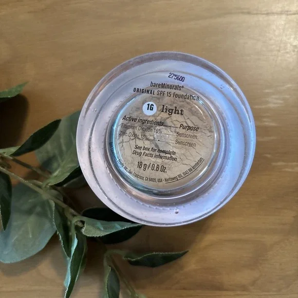 RARE i.d. bare Minerals Foundation 18g 0.6oz SPF 15 Light 1G