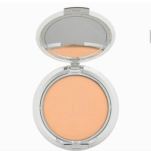 LAST ONE ❤️ TIGI Powder Foundation Shade Shi Shi