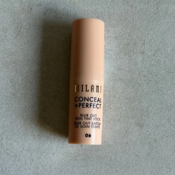 Milani Conceal + Perfect Blur Out Skin Tint Stick Shade 06 Light Peachy