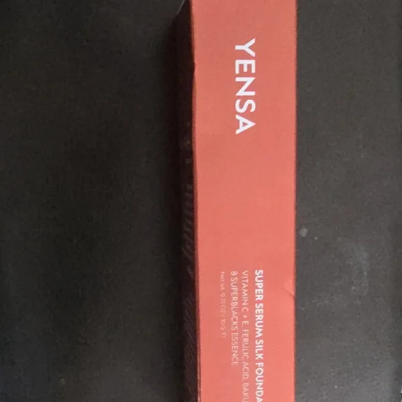 YENSA Super Serum Silk Foundation