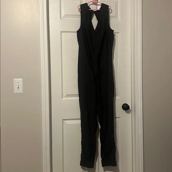 Onepiece sleeveless open back charcoal gray‎ jumpsuit size small