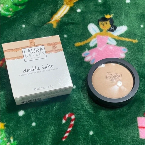 NEW Laura Geller Double Take Baked Foundation - light. 🌹🌺🌸