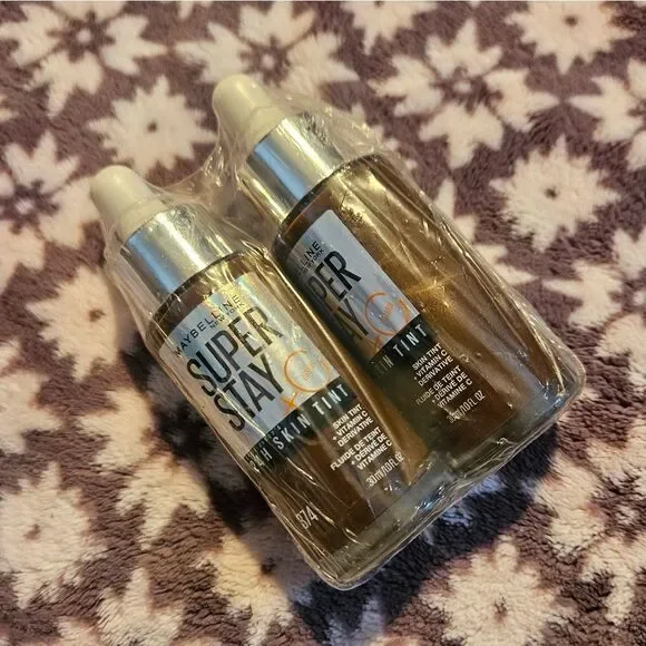 Maybelline Super Stay Skin Tint Shade 374