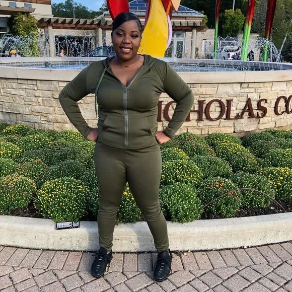 Olive‎ green tracksuit
