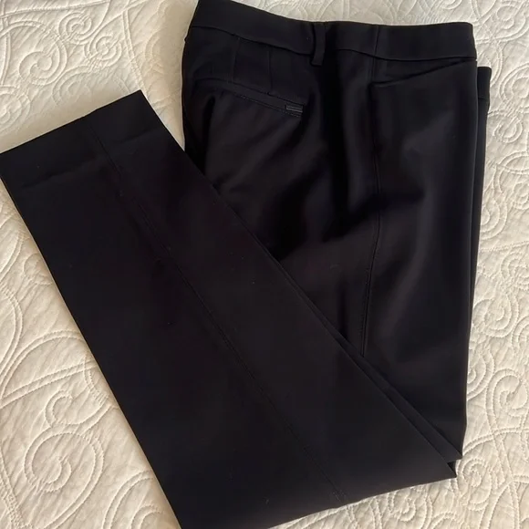 WHBM SLIM ANKLE PANT