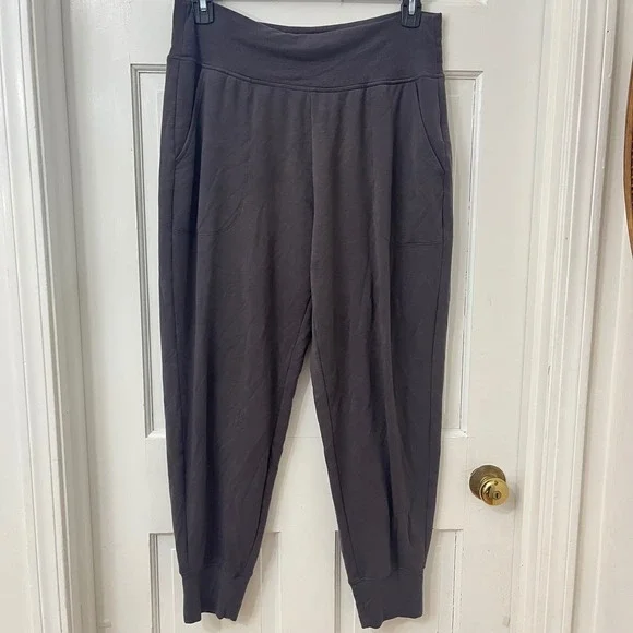 Athleta Sz L High Rise Jogger Soft Fleece Gray Pants‎ Activewear Athleisure