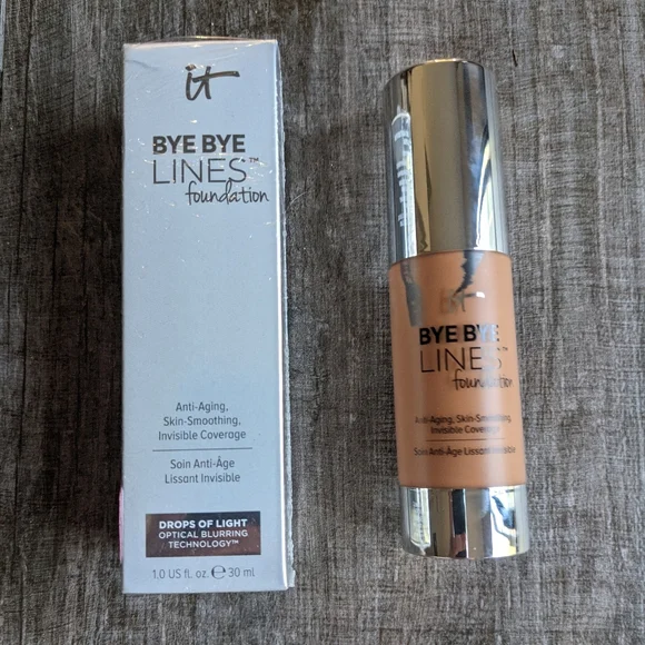 IT COSMETICS Bye Bye Lines Foundation Deep