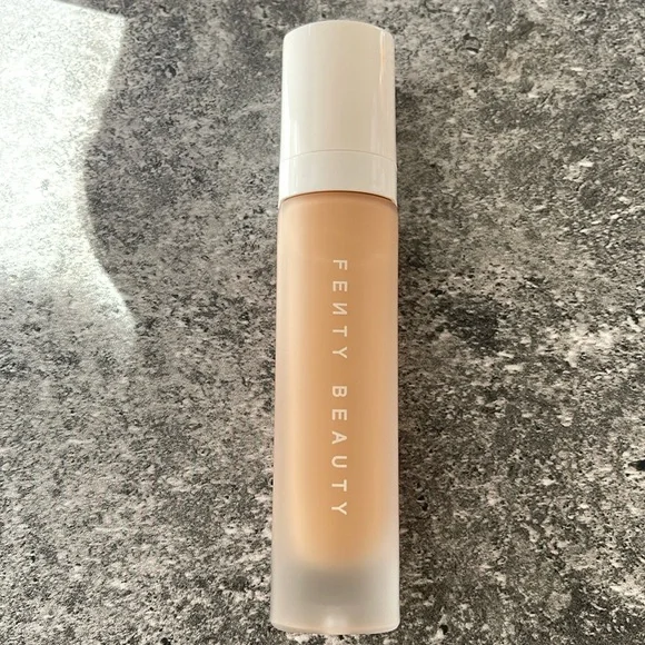 Fenty 270 PRO FILT'R SOFT MATTE LONGWEAR FOUNDATION
