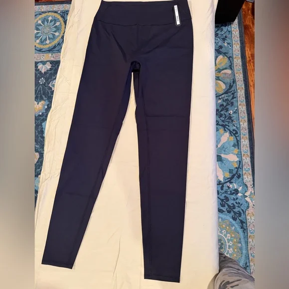 🔥Nike x SKIMS 7/8 Leggings Obsidian XL NWT 29” Inseam 🔥