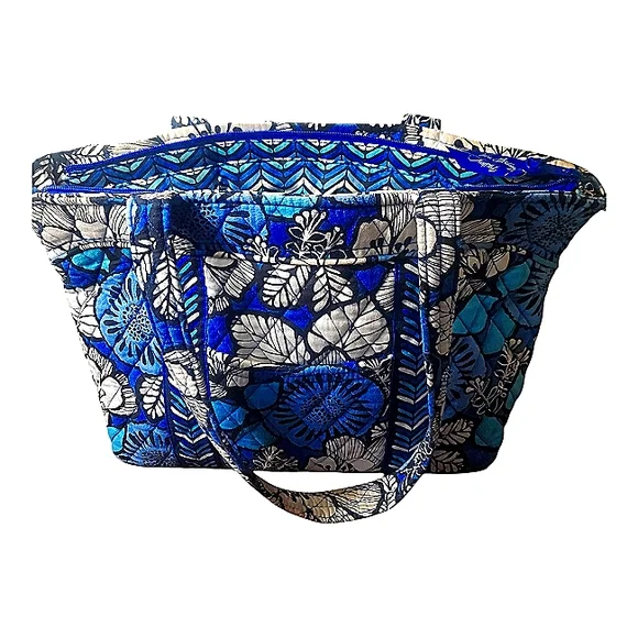 Vera Bradley Tote