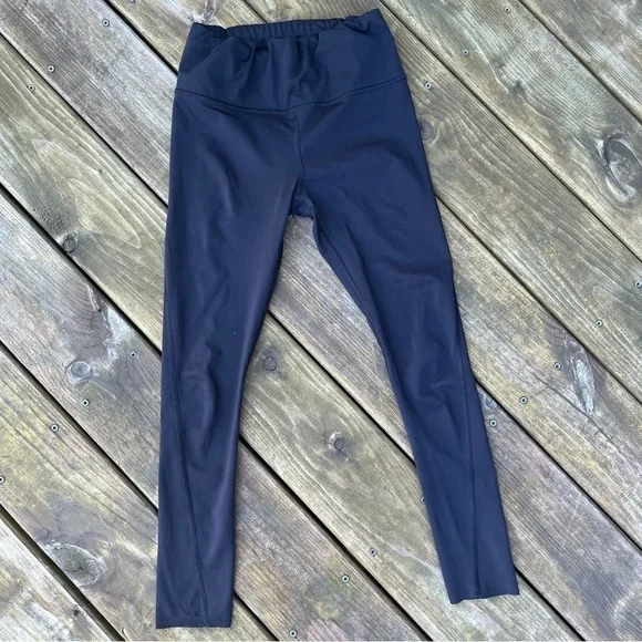 ** Athleta Challenge 7/8th Tight Leggings Black XS Raw Hem