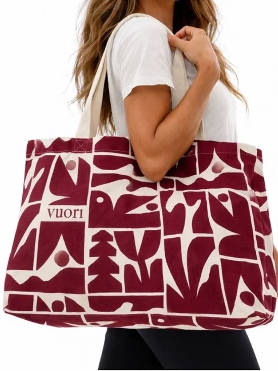 VUORI Limited Edition Holiday 2025 strawberry canvas Tote ❗️NEW❗️