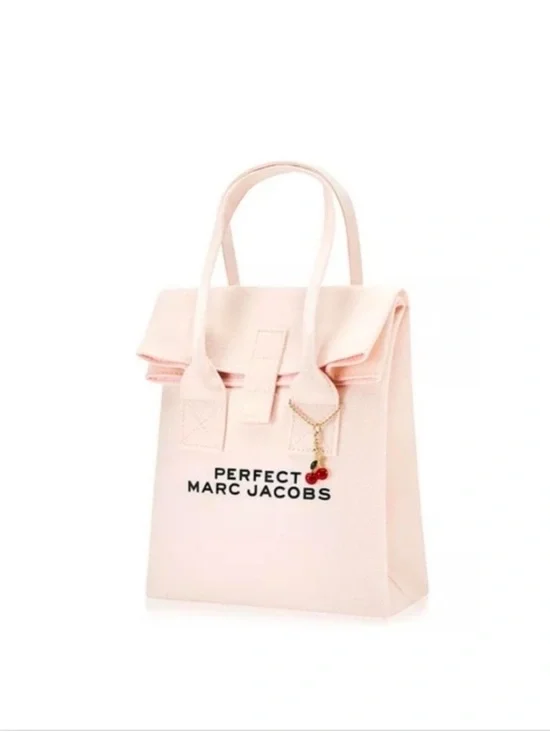 Marc Jacobs Perfect Lunch Bag NWT GWP