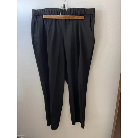 Sag Harbor Stretch Woman Black Pull On Tapered Pants Plus Size 22W New With Tags