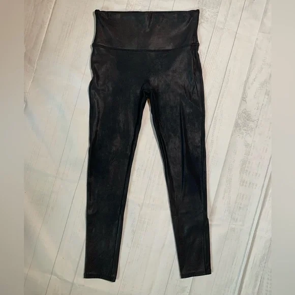Spanx black leggings. Size L.