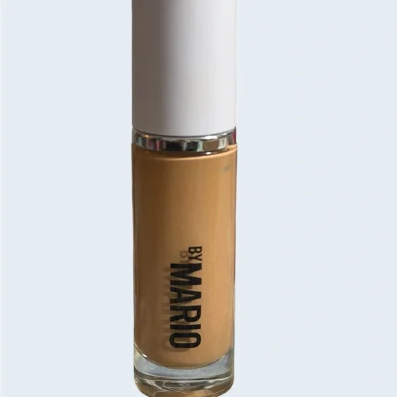 MAKEUP BY MARIO SurrealSkin Liquid Foundation 10C Luminous 30ml