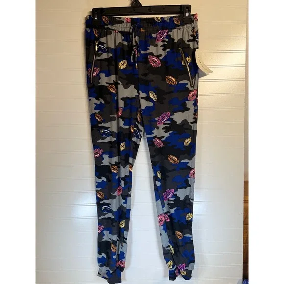 Eye Candy Women's 1X Camo Print Jogger Pants with‎ Lips and Zipper Pockets