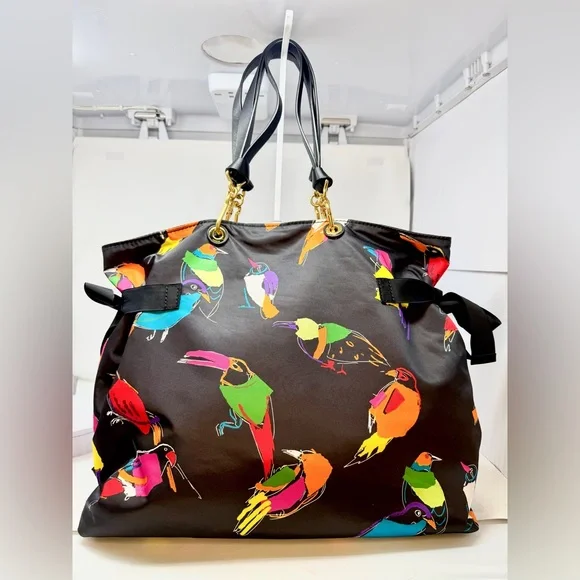 Marc Jacobs Printed Tropical Chappy Bird Tote from 2010 resort collection