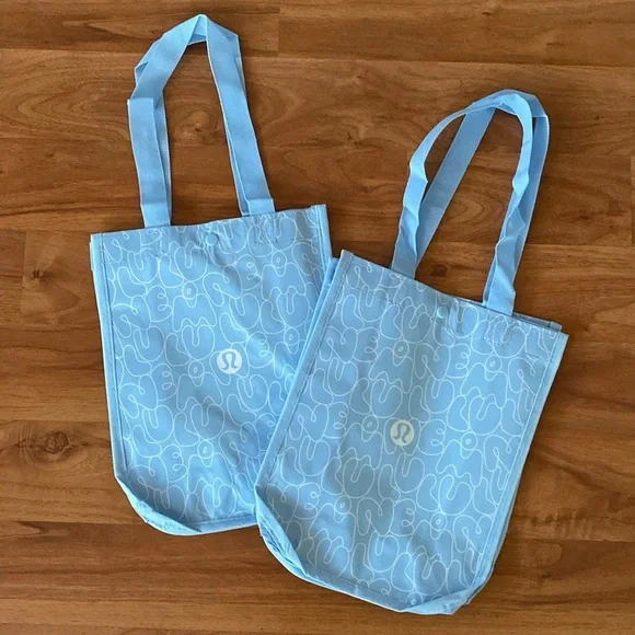 ❤️ Lululemon Limited Edition Brand New Blue Tote Bags