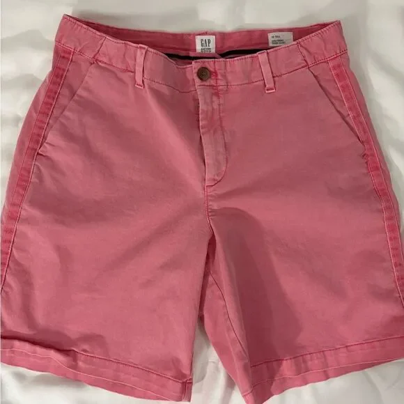 GAP Girlfriend Chino Pink Shorts